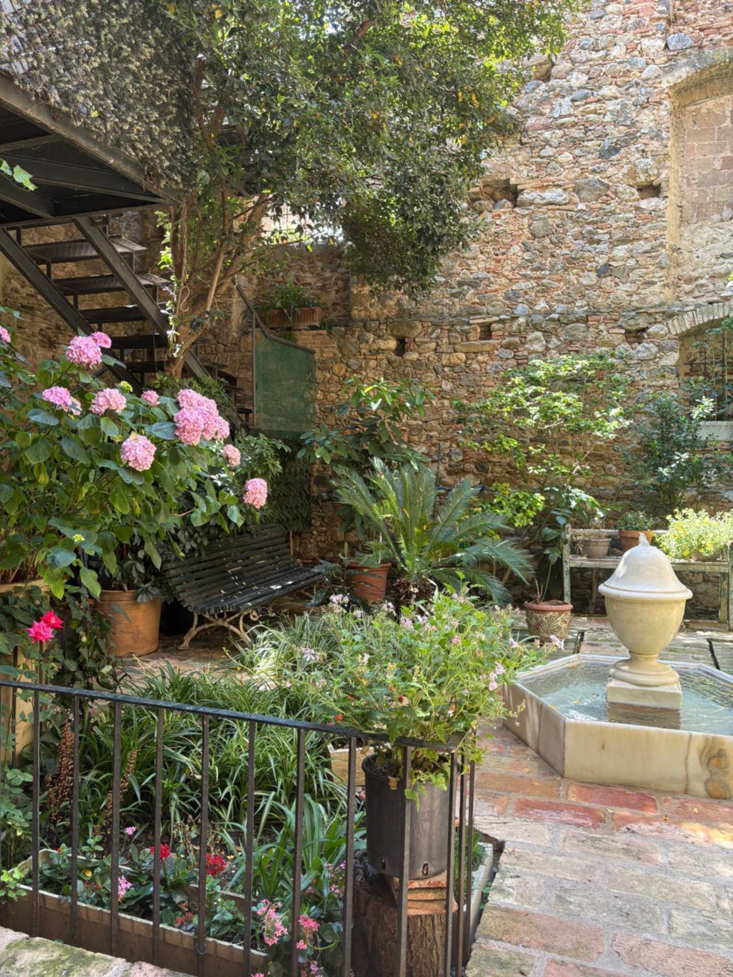 Hotel De La Font