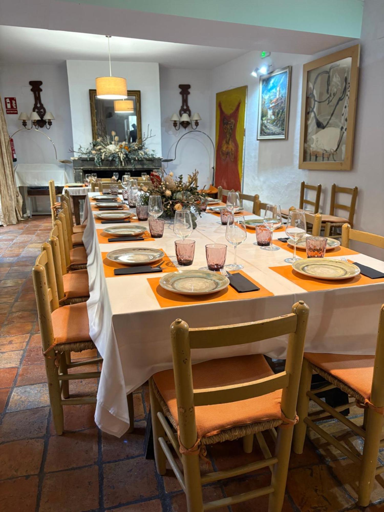 Hotel De La Font Peralada (Perelada)