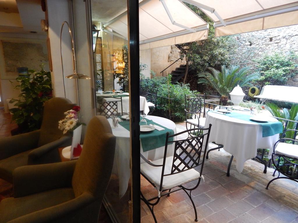 De La Font Hotel