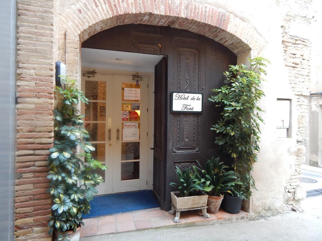 Hotel De La Font 2*